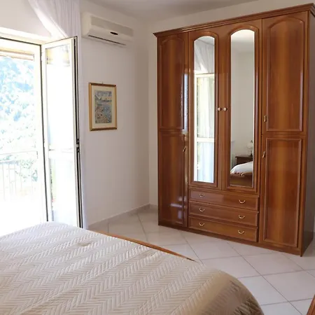 Apart-hotel Azzurro Massa Lubrense