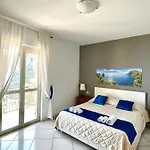 アパートホテル Azzurro