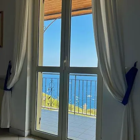 Aparthotel Azzurro 2*