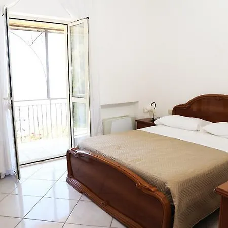 Azzurro Aparthotel Massa Lubrense