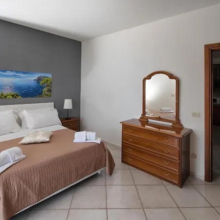 Azzurro Apart-hotel 2*
